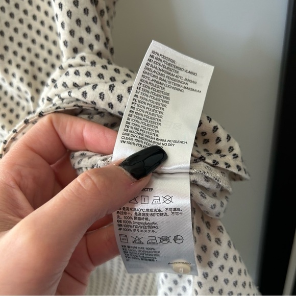 [M] H&M Button Down Creme w/ Mini Black Ferns Printed Sleeveless Tank Top Blouse - Picture 8 of 11